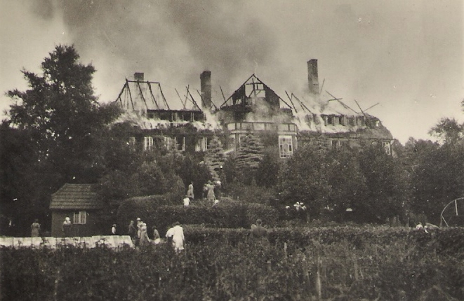 1929 - Hauptgeb. brennt.