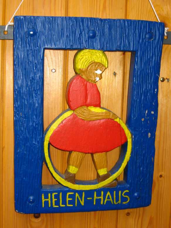 Helenhaus - Erkennungszeichen - jetzt in sicherer Aufbewahrung