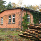LW - Ruine des alten, komb. Wohn- und Witrschaftsgeb.